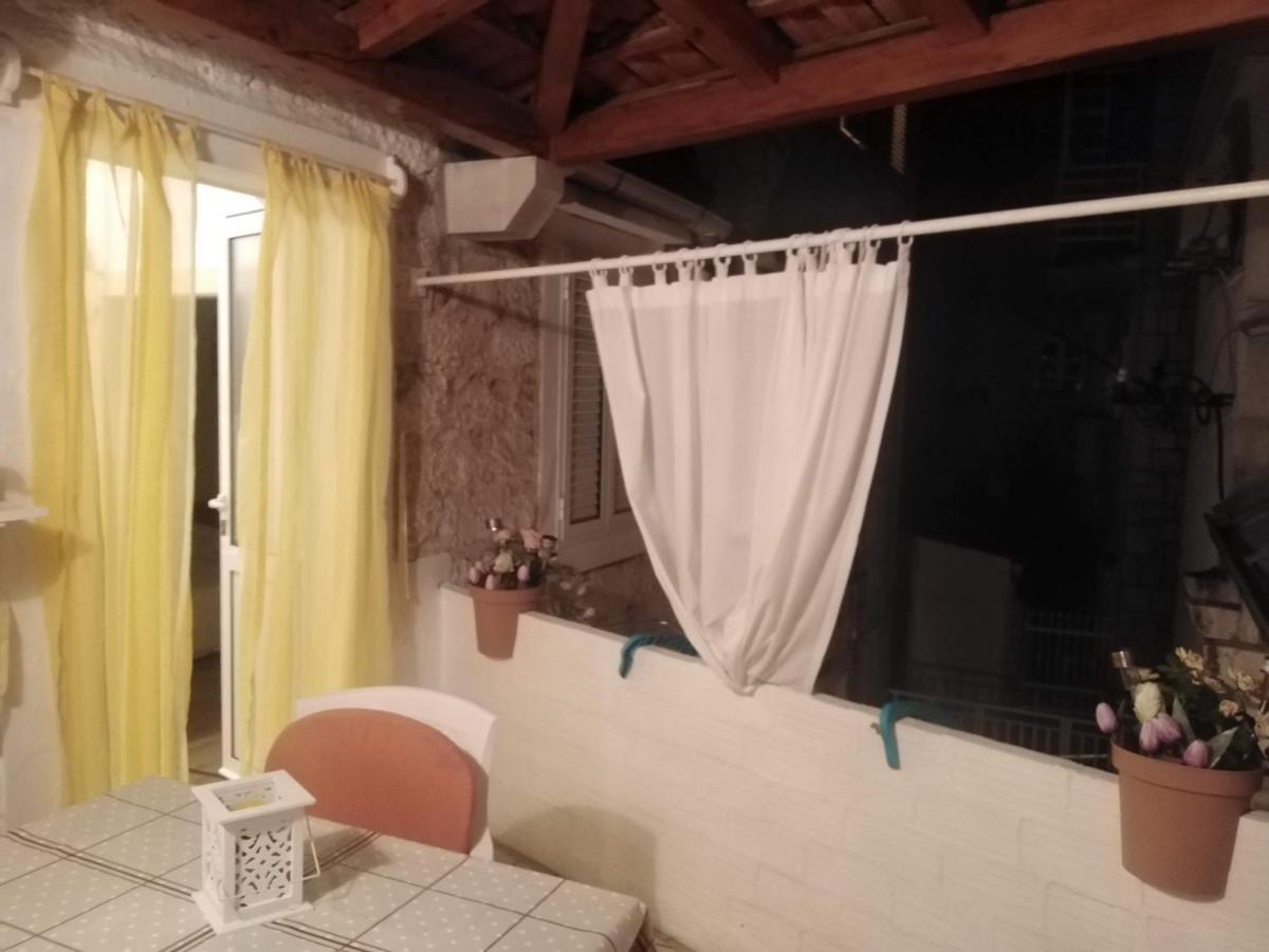 Apartment Nada Повля Екстериор снимка